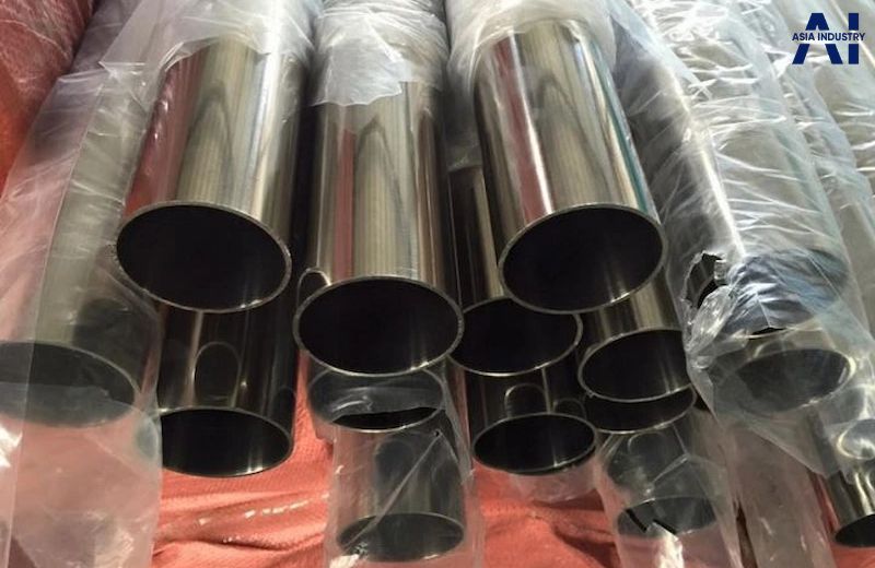 Ống inox vi sinh: Ống dẫn đạt chuẩn vệ sinh, sáng bóng và chống ăn mòn tối ưu.