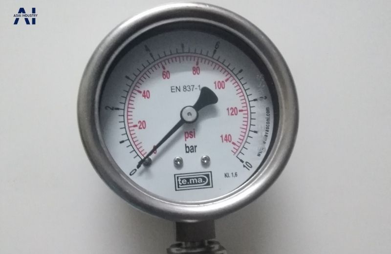 Các loại đồng hồ đo áp suất phổ biến nhất hiện nay 3 dong ho ap suat dang mang dung trong moi truong hoa chat va thuc pham
